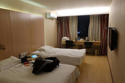 星程青岛台东步行街酒店