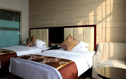 兴城商务大酒店