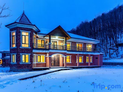 Yabuli Ski Resort winter to Summer Solstice Homestay