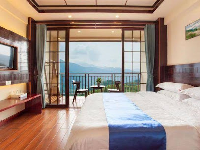 Longji Linshe Hotel