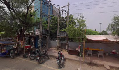 POP 81545A Your's Hotel