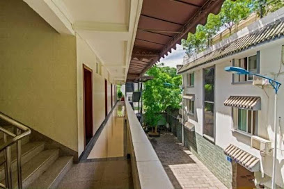Rushe Inn