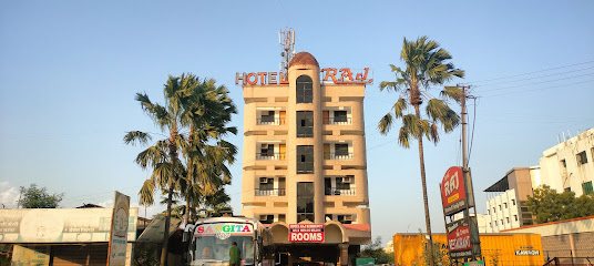 OYO 36739 Hotel Raj