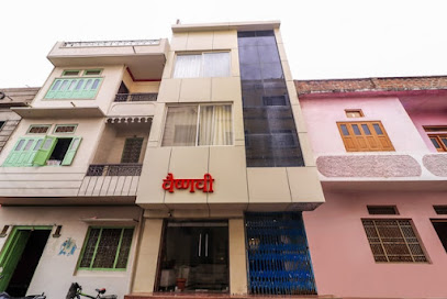 OYO 30112 Hotel Vaishnavi