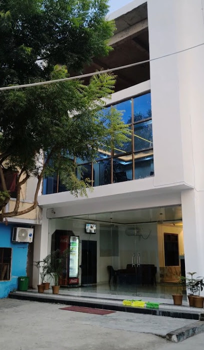 Siyavar Palace (First Floor)