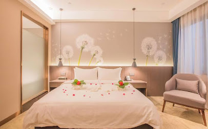 FLOWERS RIPPLES HOTEL