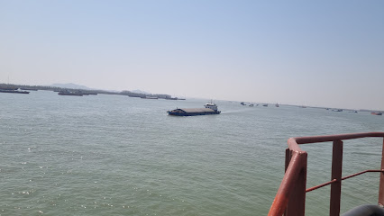 Yangzhong Dafa Business Hotel