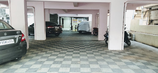 Hotel Sitara Grand, Dabagardens