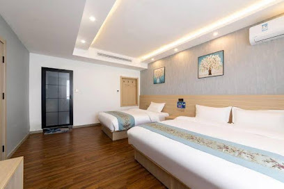 Moxi Hotel
