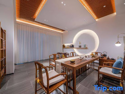 Yeste International Hotel