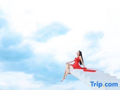 Meilu Lakeside Hotel