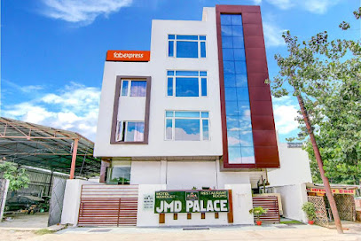 FabExpress The Gayatri Palace