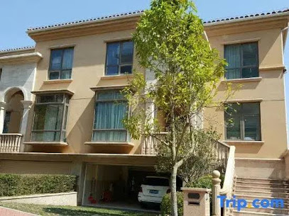 Century Seaview Villa