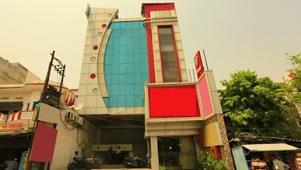 OYO 2030 The President Hotel