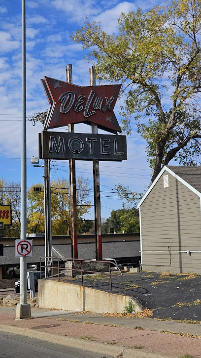 Delux Motel