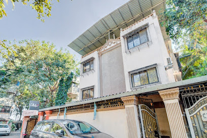OYO 69852 De Classico Hotel