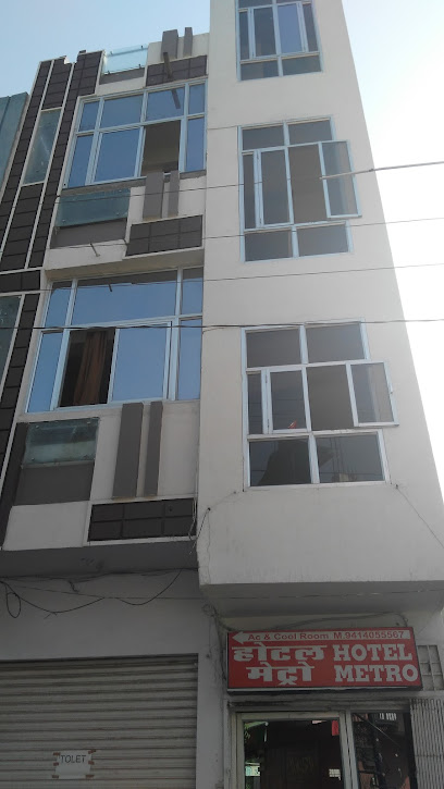 SPOT ON 38133 Hotel Metro