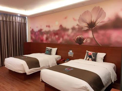 Pai Hotel Nanjing Maigaoqiao Metro Station