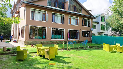 Hotel pahalgam divine