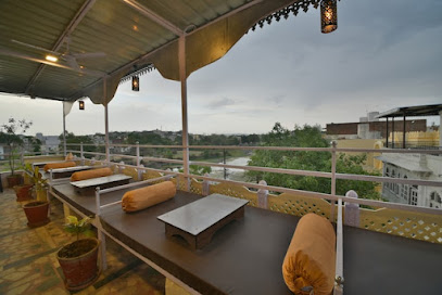 OYO 33410 Hotel Rangsagar Haveli