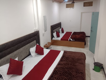 HOTEL YADAV PALACE