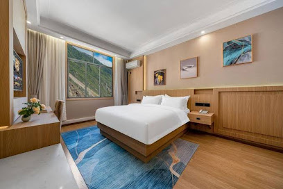 毕棚沟阿佧迪私汤度假酒店