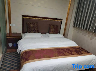 Cangxi Youth Business Hotel