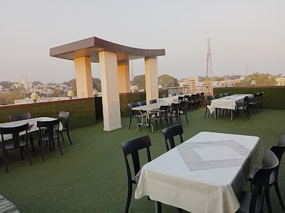 Hotel Panchratn Palace