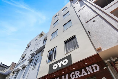 OYO Flagship Hotel Ij Grand