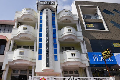 Hotel O by OYO Raj Palace