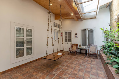 StayVista at Lawrence Terrace in Mussoorie | 3 BHK Premium Holiday Home