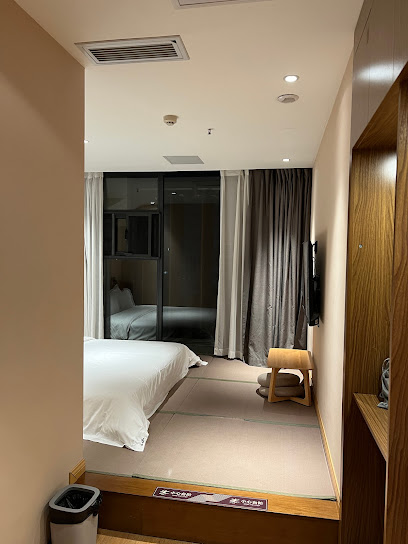 吃山文化青年旅店