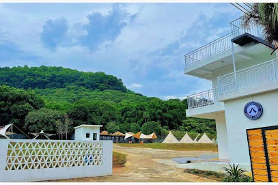Guangzhou Traveling Earth Light Luxury Camp
