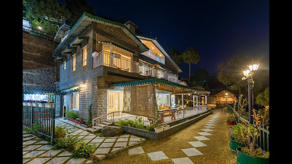 Elivaas Signature Cliff Side