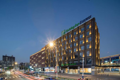 Holiday Inn Express Nantong North Gateway, an IHG Hotel