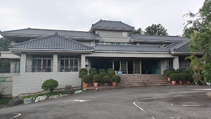 龙山泉休闲山庄