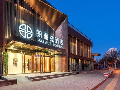 PALACE Hotel