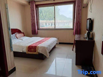 Xinglong Chenyang Hotel