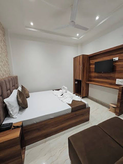 Hotel RS INN