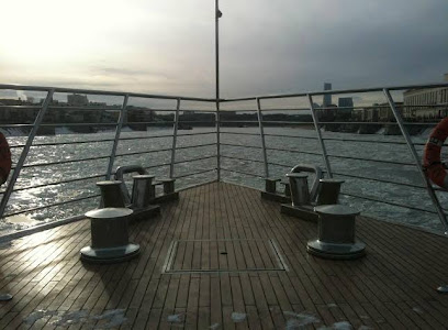 福康·百斯特酒店