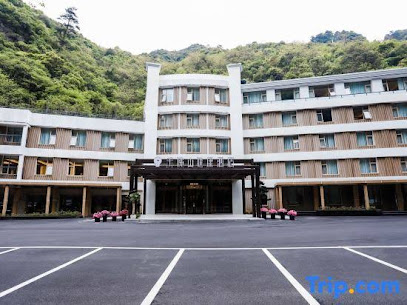 Qianfoshan Hotel
