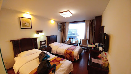 峨眉山金顶山庄