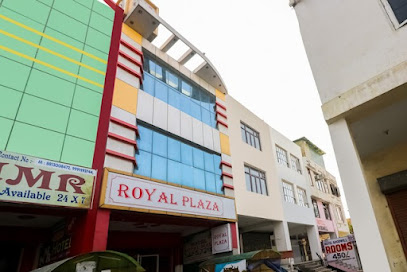 Hotel O Royal Plaza
