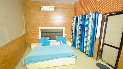 Urban guest house