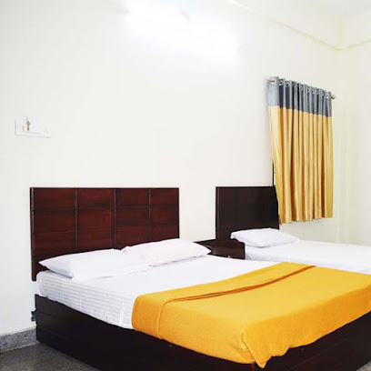 JIPPUS GALAXY BUDGET AIRPORT HOTEL COCHIN (Fresh up Package available )