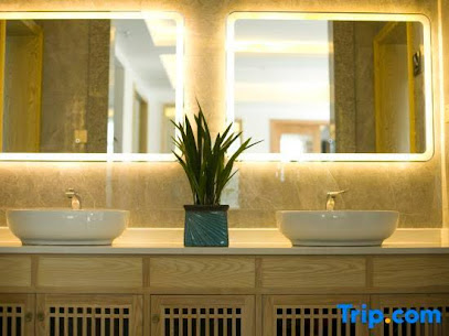 West Street No.1 Mengtu Hotel