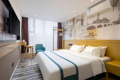 Lingshui New Village Xinhuang Hotel