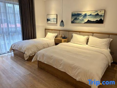 Floral Hotel Chongqing Yueyeyan