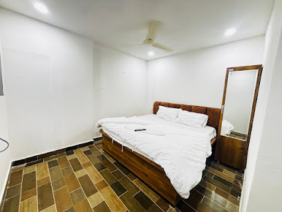 PRACHI LUXURY ROOMS