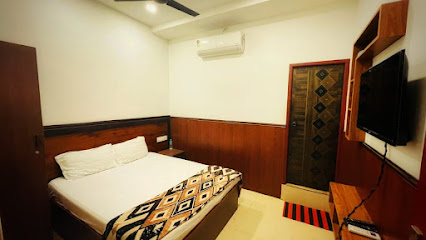 The Bed Metro Residency